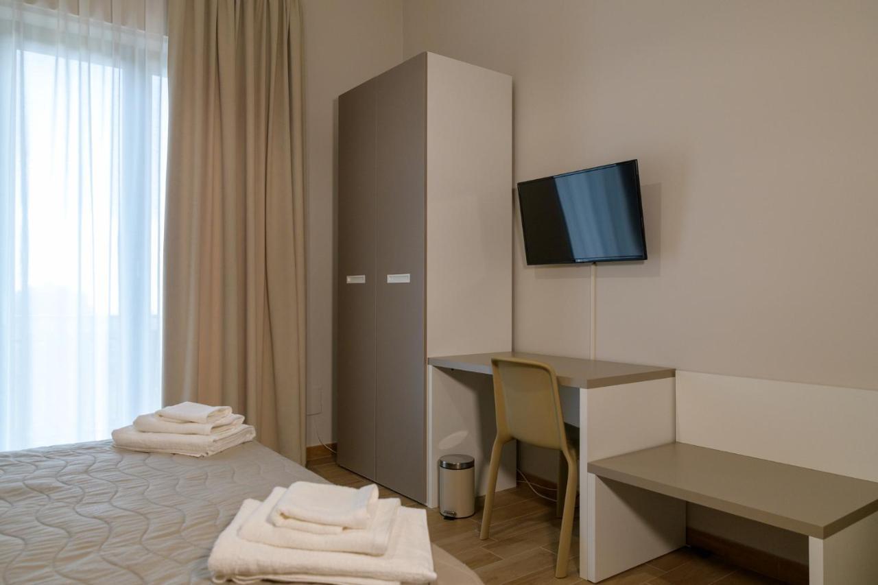 Bee Happy - Bed And Breakfast Zafferana Etnea Εξωτερικό φωτογραφία